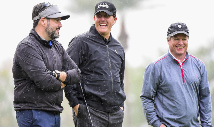 LA QUINTA, CA - JANUARY 19:  Phil Mickelson talks with amateur players Peter Thompson and Pat Canning during the first round of the CareerBuilder Challenge in Partnership with The Clinton Foundation at La Quinta Country Club on January 19, 2017 in La Quinta, California.  (Photo by Harry How/Getty Images)