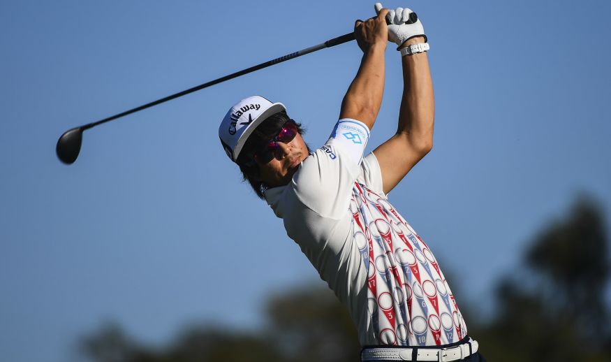 SAN DIEGO, CA - JANUARY 26: Ryo Ishikawa of Japan plays his shot from the second tee  during the first round of the Farmers Insurance Open at Torrey Pines South on January 26, 2017 in San Diego, California.  (Photo by Donald Miralle/Getty Images)