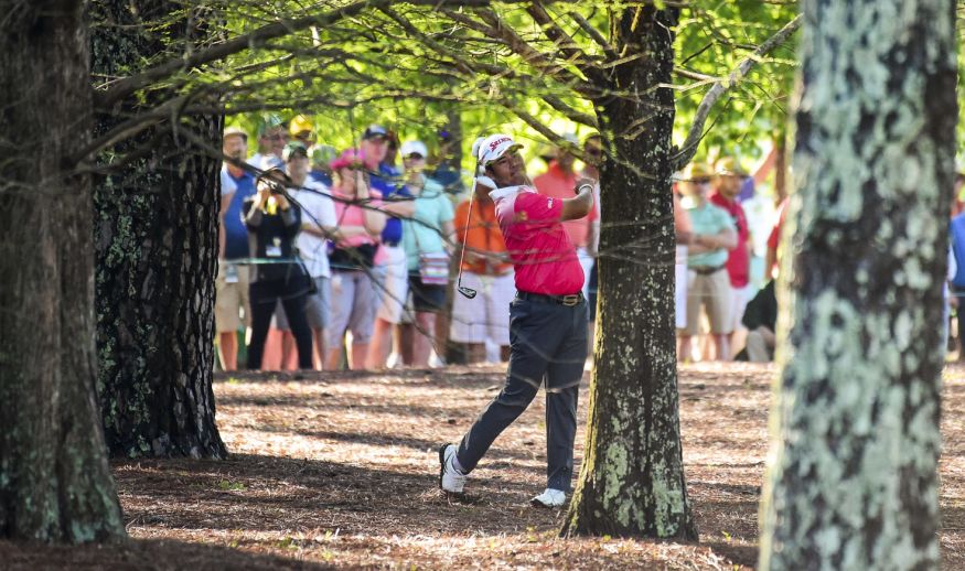 AUGUSTA, GA - APRIL 04:  Hideki Matsuyama of Japan plays a shot from the rough on the 13th hole during a practice round prior to the start of the 2017 Masters Tournament at Augusta National Golf Club on April 4, 2017 in Augusta, Georgia.  (Photo by Harry How/Getty Images)