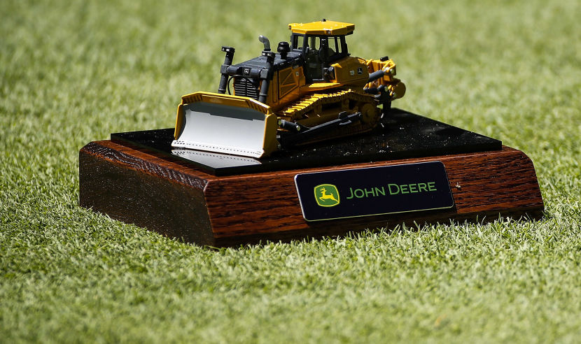 SILVIS, IL - JULY 13:  A detailed view of the tee marker on the sixth hole during the first round of the John Deere Classic at TPC Deere Run on July 13, 2017 in Silvis, Illinois.  (Photo by Stacy Revere/Getty Images)