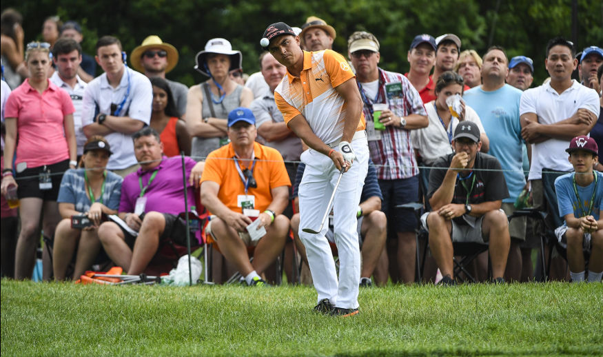 DUBLIN, OHIO - JUNE 04: Rickie Fowler chips to the 14th green during the final round of the Memorial Tournament presented by Nationwide at Muirfield Village Golf Club on June 4, 2017 in Dublin, Ohio. (Photo by Chris Condon/PGA TOUR)