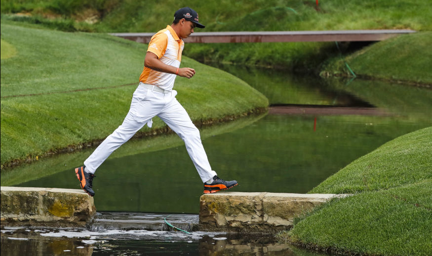 DUBLIN, OH - JUNE 04: Rickie Fowler walks to the green on the 14th hole during the final round of the Memorial Tournament at Muirfield Village Golf Club on June 4, 2017 in Dublin, Ohio. (Photo by Sam Greenwood/Getty Images)