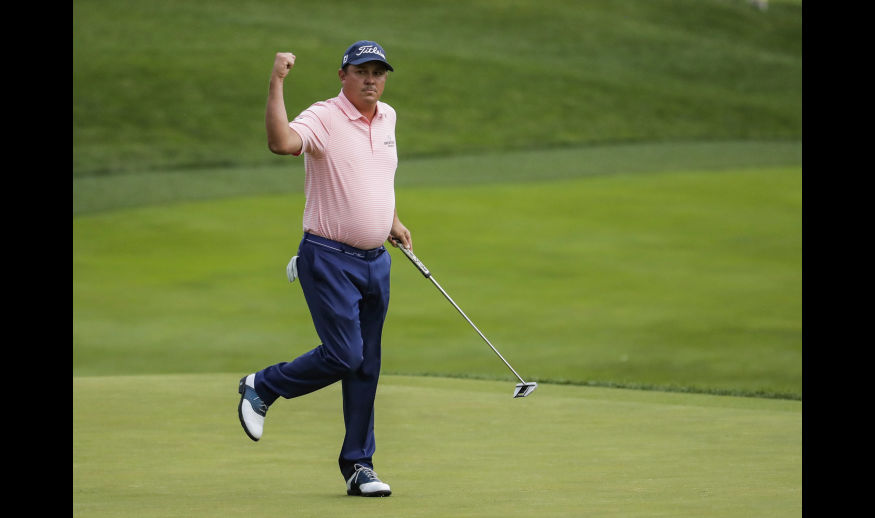 DUBLIN, OH - JUNE 04:  Jason Dufner reacts after making a par on the 18th hole during the final round of the Memorial Tournament at Muirfield Village Golf Club on June 4, 2017 in Dublin, Ohio.  (Photo by Andy Lyons/Getty Images)