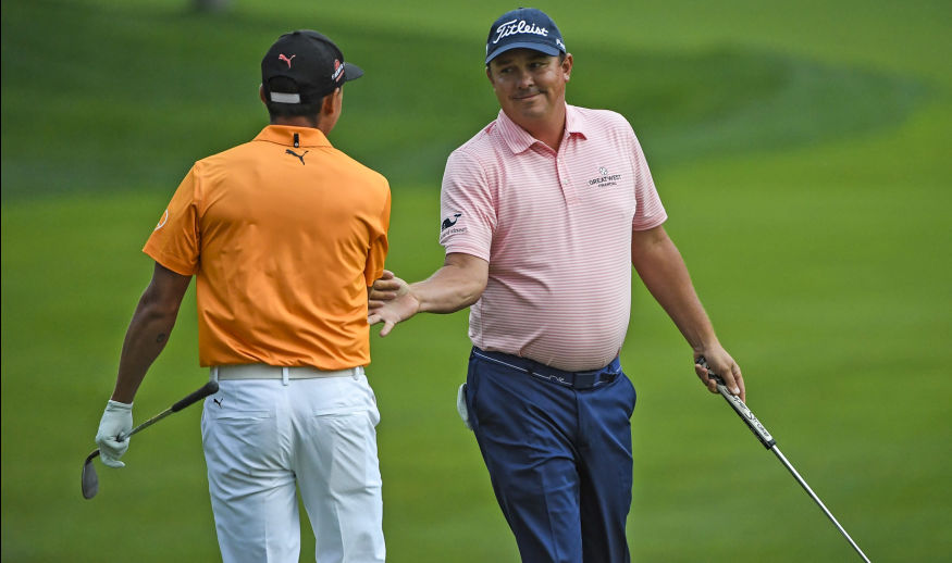 DUBLIN, OHIO - JUNE 04: Rickie Fowler congratulates Jason Dufner after Dufner sinks a birdie putt to clinch the the Memorial Tournament presented by Nationwide at Muirfield Village Golf Club on June 4, 2017 in Dublin, Ohio. (Photo by Chris Condon/PGA TOUR)