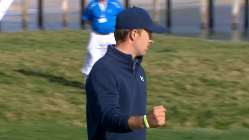 Jordan Spieth shows off his putting game at AT&T Pebble Beach