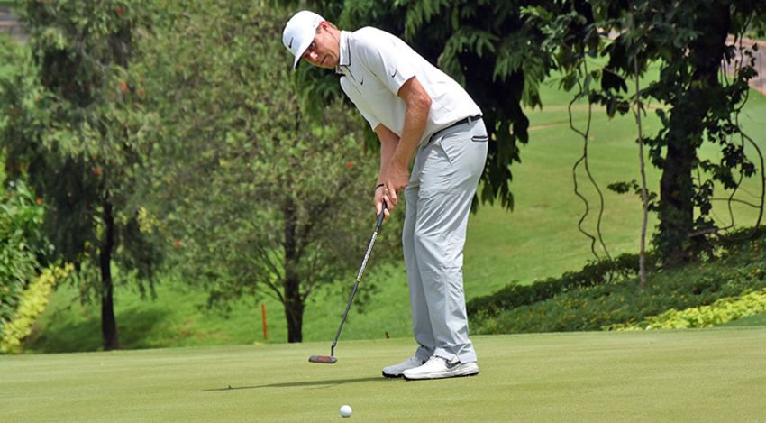 Nick Watney ranks T4 in par-3 scoring on TOUR this season. (Stanley Chou/Getty Images)