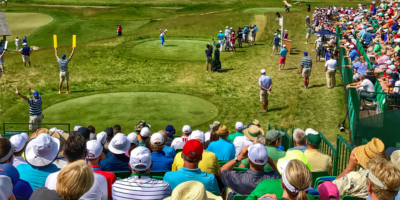 Rickie Fowler on the tee at Erin Hills