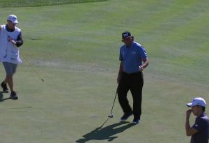 Pat Perez dials it in on No. 14 at THE CJ CUP