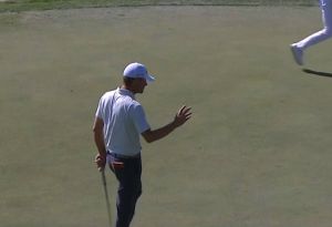 Lucas Glover's great read for birdie at THE CJ CUP