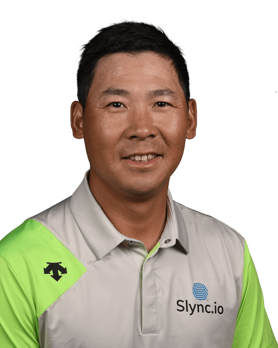 Xinjun Zhang