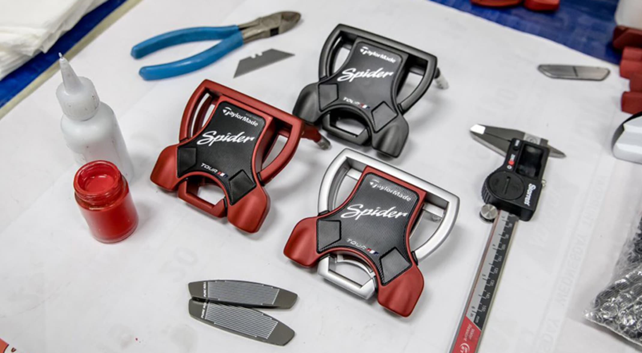 Taylormade Releases Replicas Of Spider Tour Putters