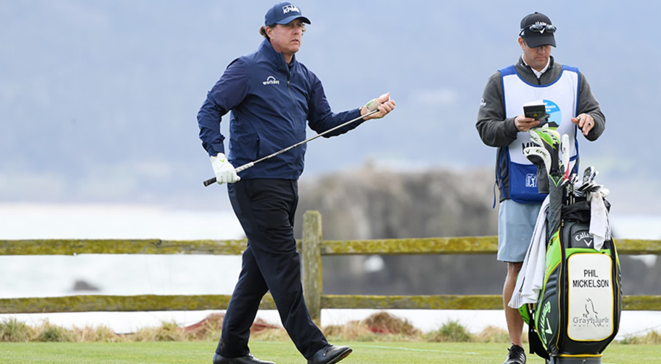 youngxxx-blondes-phil-mickelson-wife-swinging-michael-jordan-teen-nude