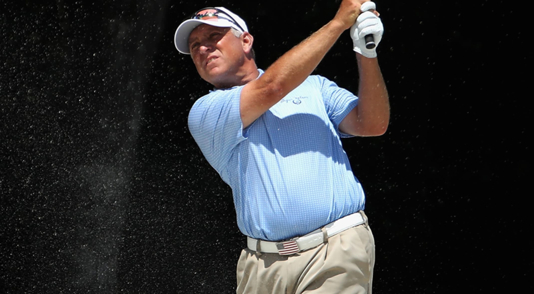 Scott Parel Leads By One After Round 1