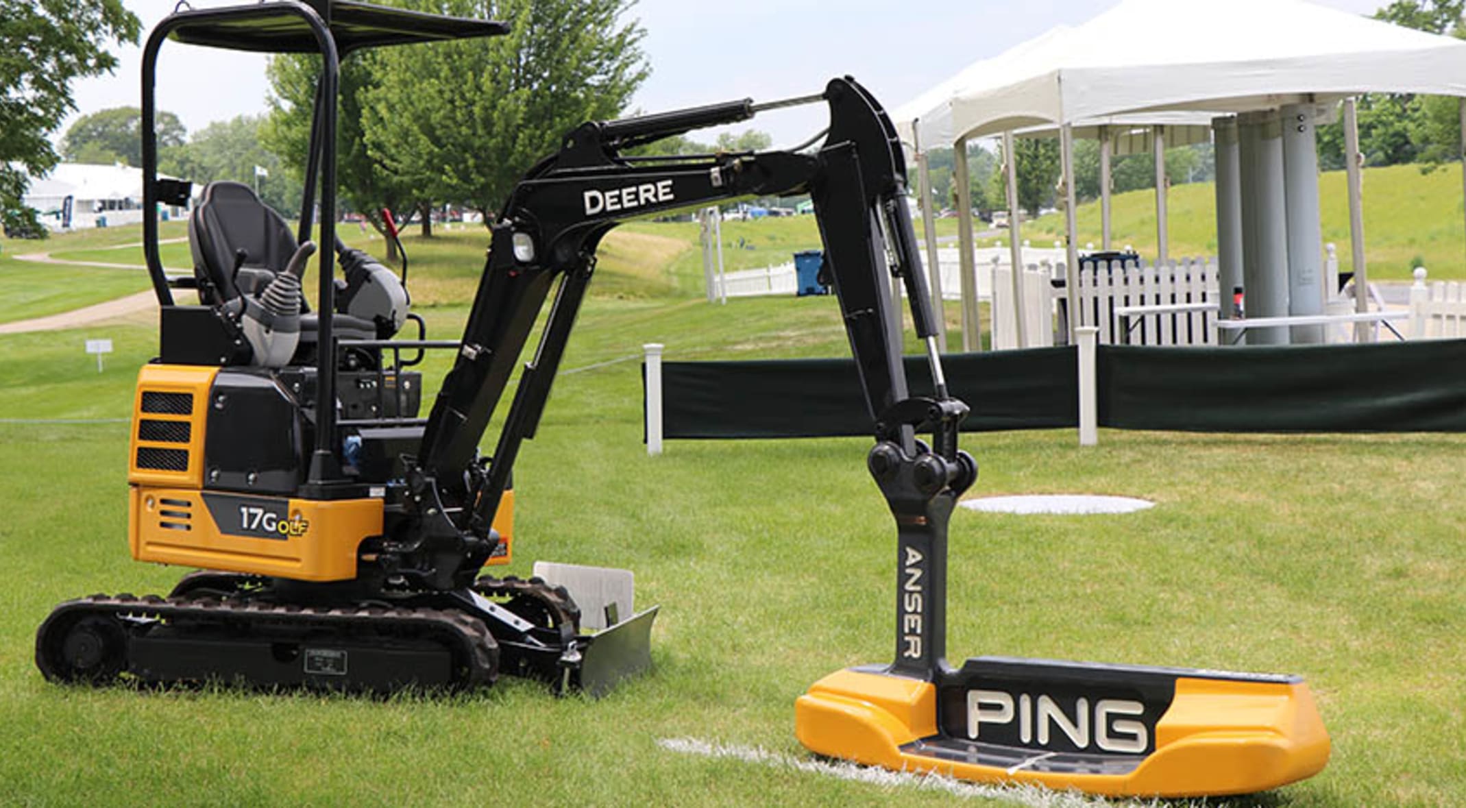 John Deere Ping Collaborate To Design The Largest Anser Putter Ever