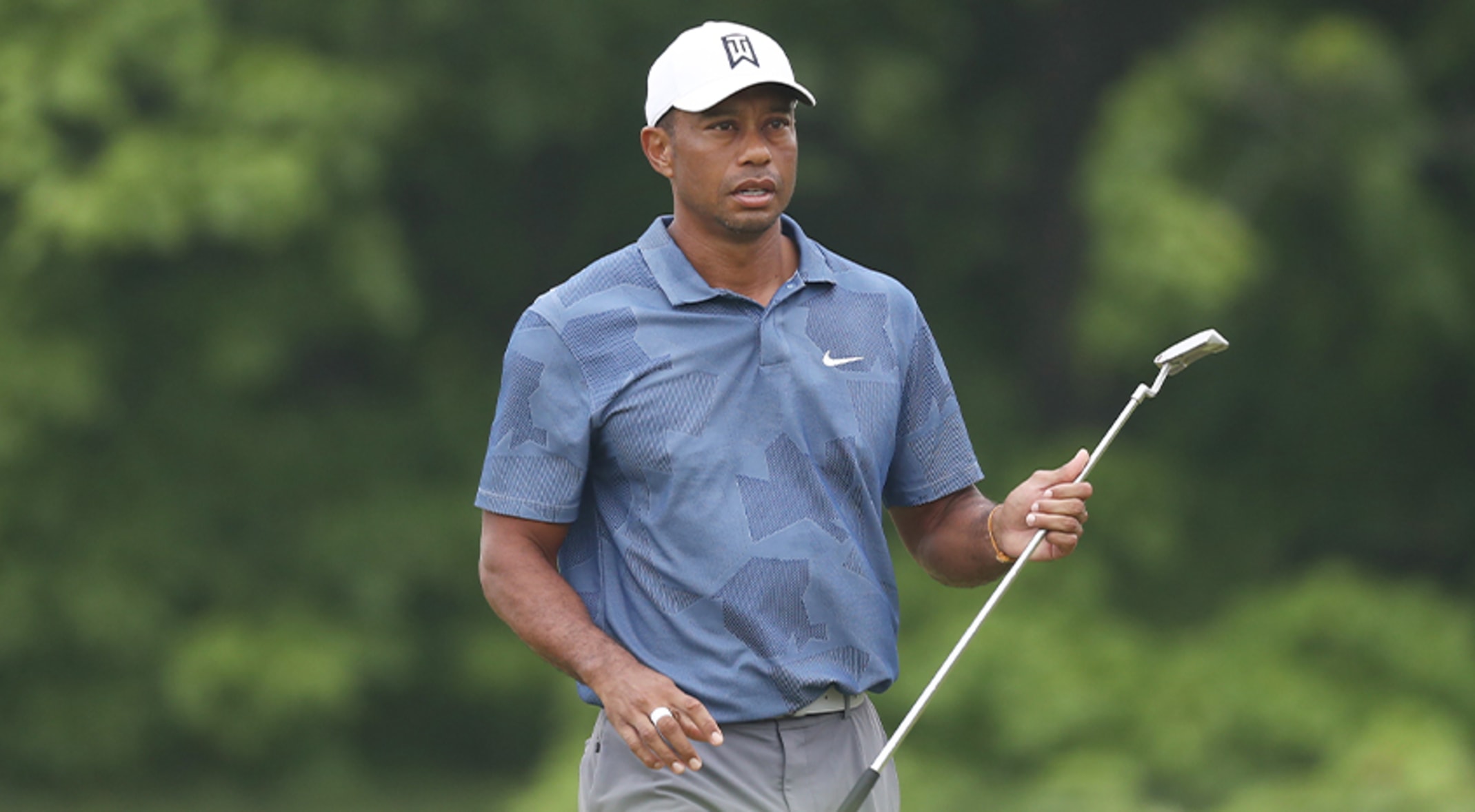 Tiger Woods Stumbles At The Memorial Faces Possible Missed Cut