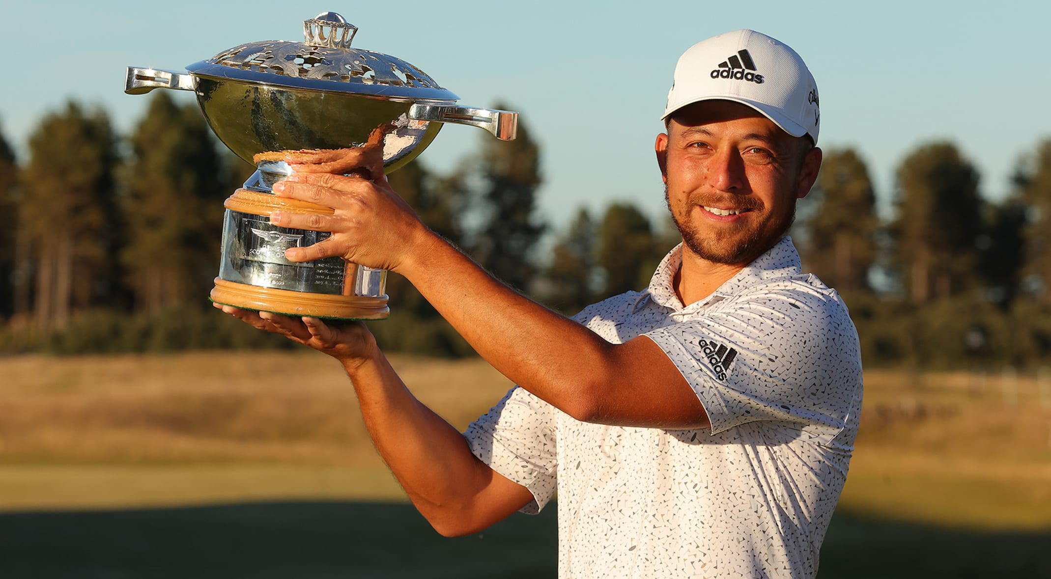 Xander Schauffele continues winning 