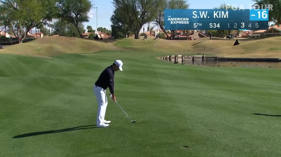 Si Woo Kim uses nice approach to set up birdie at The American Express