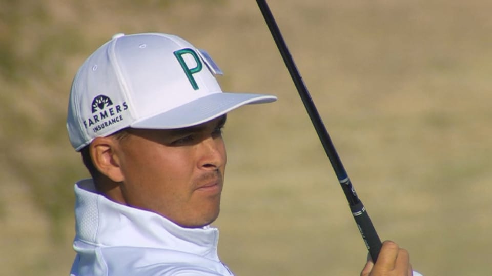 Rickie Fowler's amazing approach sets up eagle at Waste Management