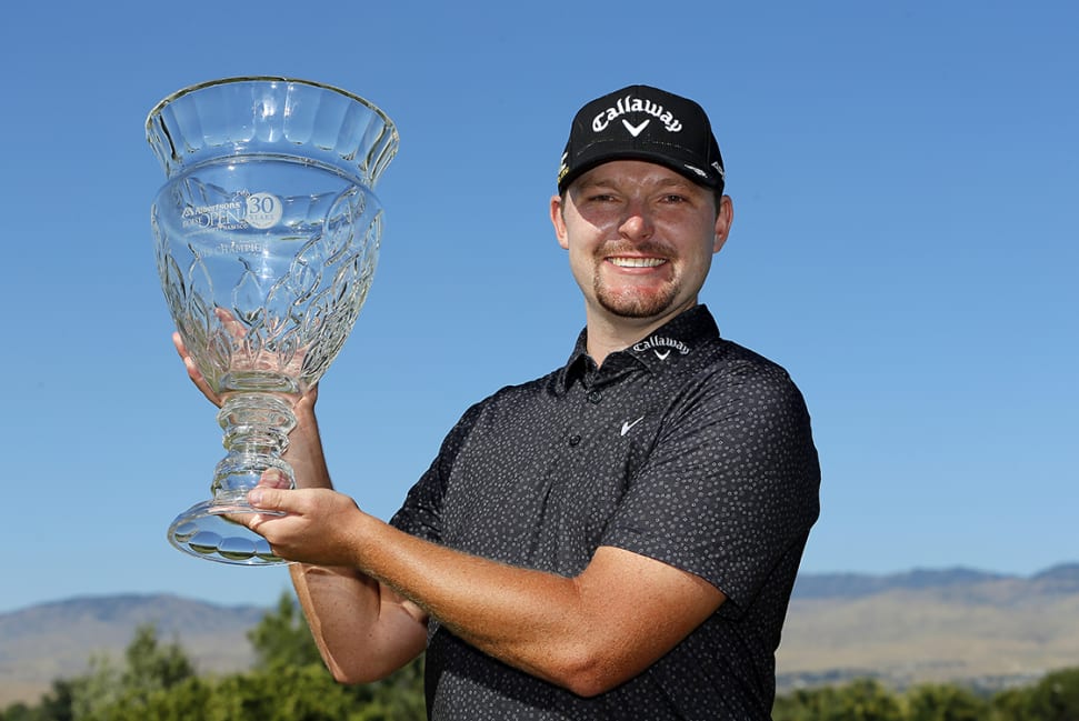 NeSmith wins Albertsons, secures TOUR card