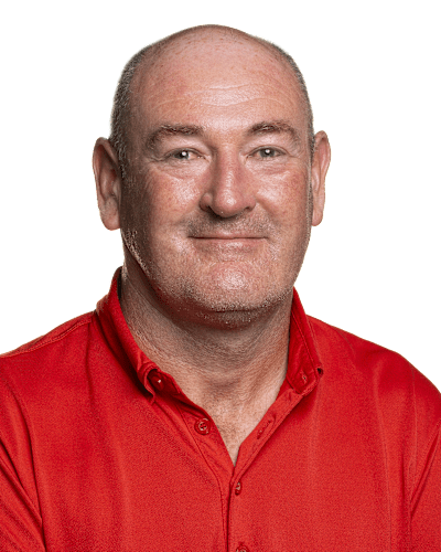 Lee James