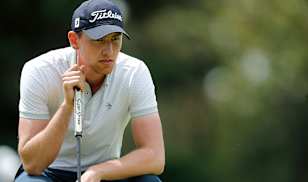 Holmes takes one-shot lead into final round at Bear Mountain
