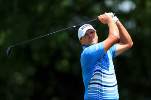 Stricker fights back pain to shoot 65