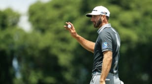 Johnson in cruise control at U.S. Open with four-shot lead
