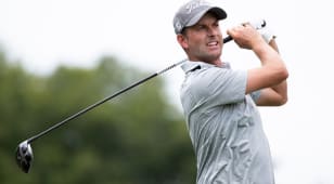 Simpson's stellar 61 propels him to lead at The Greenbrier