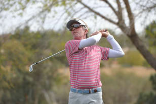 Quigley shoots 64 to take Cologuard Classic lead