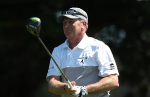 Austin takes first-round lead over Pavin, Sauers at SAS Championship