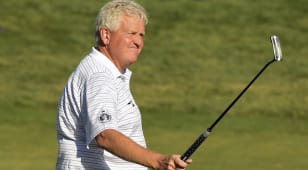 Montgomerie playing well, healthy and going viral online