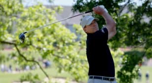 Steve Stricker takes one-shot lead at KitchenAid Senior PGA Championship