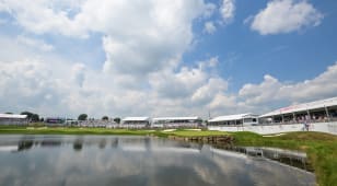TPC Twin Cities’ par-5 finishing hole anything but a snoozer