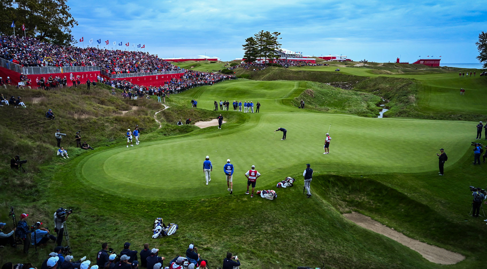 How To Watch Ryder Cup Day 2 Live Stream Scores Tee Times Tv Times